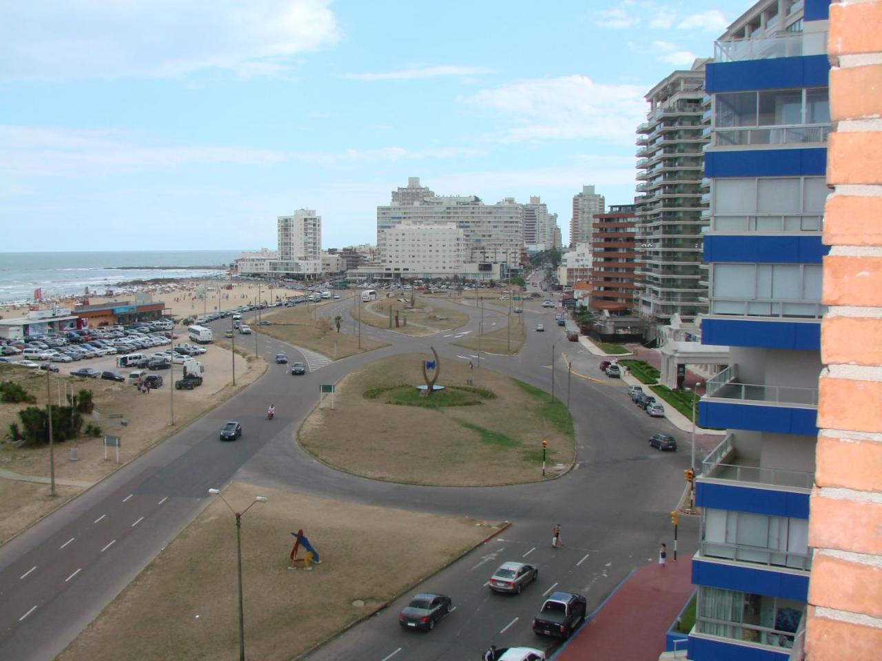 Depto Frente Al Mar - Punta Del Este - Uruguay Extérieur photo