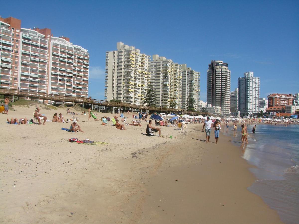 Depto Frente Al Mar - Punta Del Este - Uruguay Extérieur photo